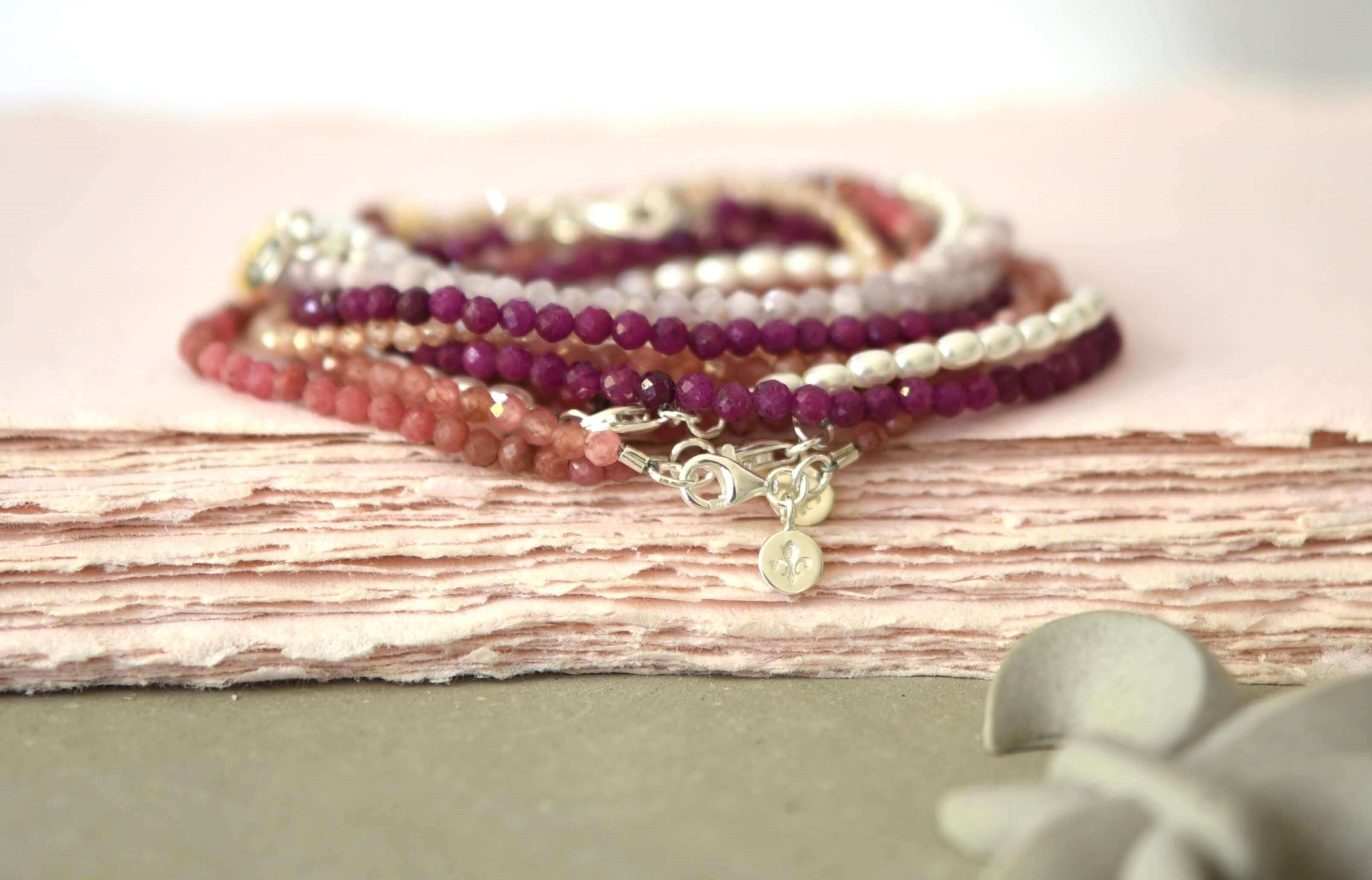 EDELSTEINARMBÄNDER