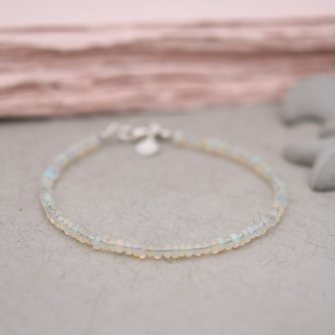 Edelsteinarmband Opal ZWISCHENLICHT